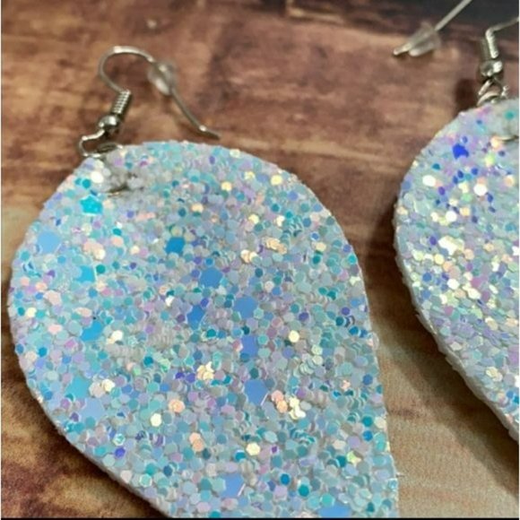 RELISTED Iridescent White Glitter Earrings - Picture 4 of 4